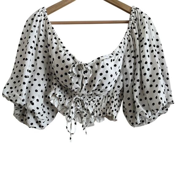 MINKPINK Tidal Top‎ NWT – Puff Sleeve Crop Polka Dot- Medium - Picture 4 of 9